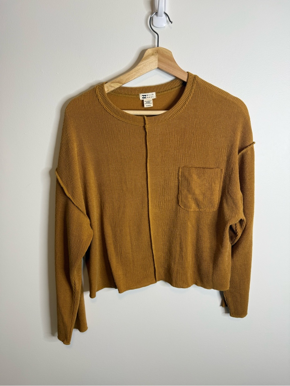 Billabong Waffle Crewneck Sweater in Mustard size medium - Picture 1 of 9